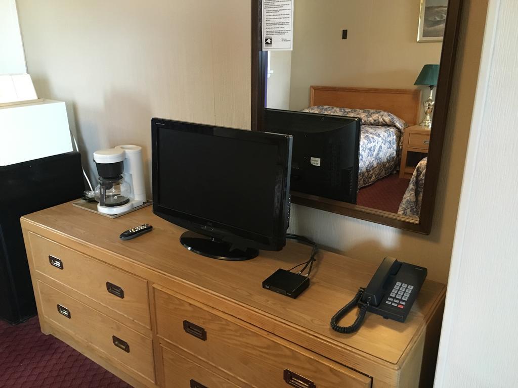 Shamrock Motel 米德兰 外观 照片
