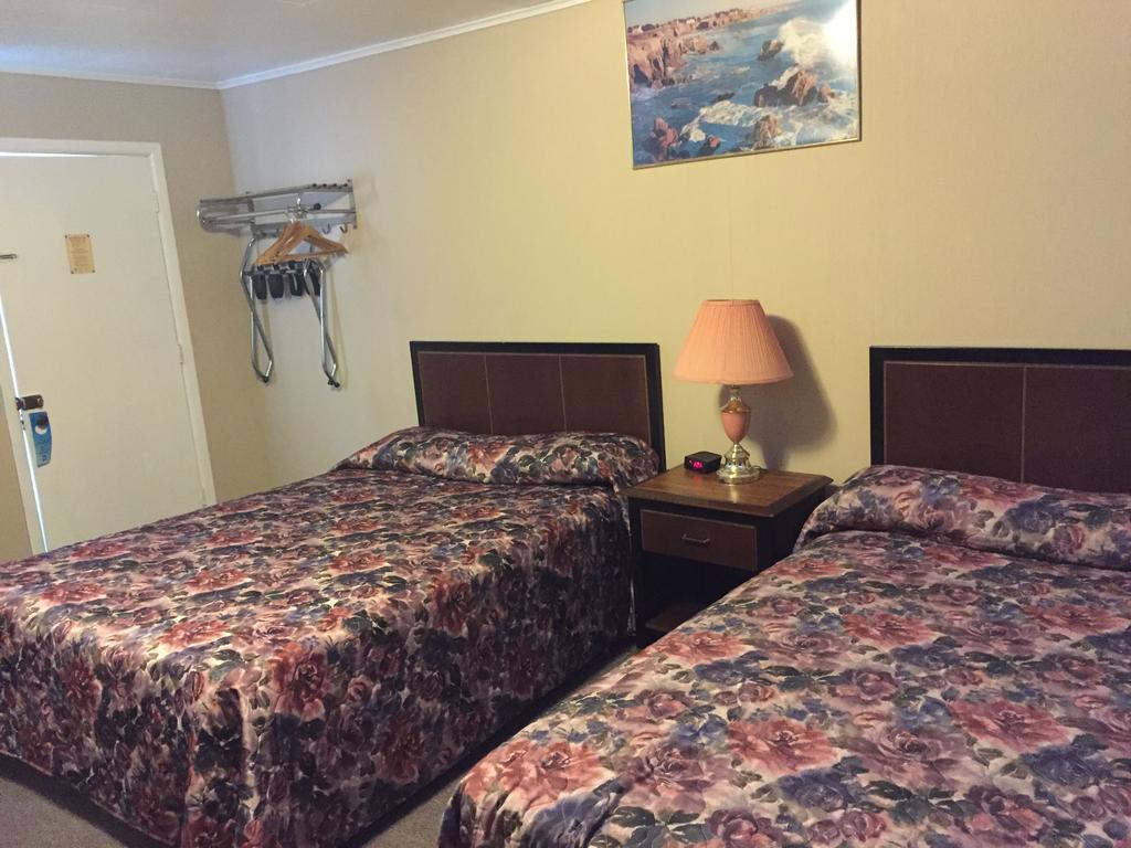 Shamrock Motel 米德兰 外观 照片