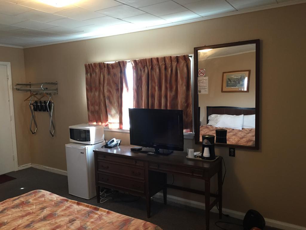 Shamrock Motel 米德兰 外观 照片